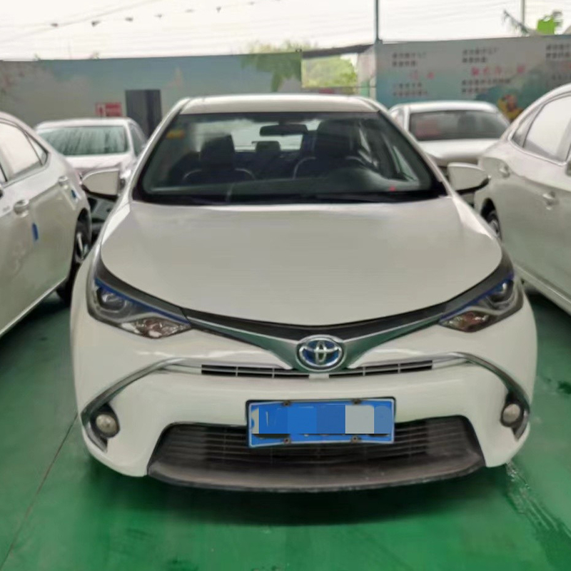Veículos híbridos modelo 1.8L 2017 Toyota Corolla Levin E-CVT Transmissão Carros usados