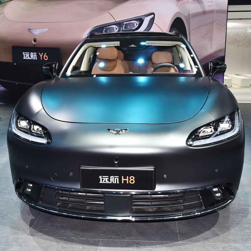 Velocidade máxima 210KM/h Range de cruzeiro elétrico puro 950km SUV de 5 portas e 6 lugares Yuanhang H8 2023