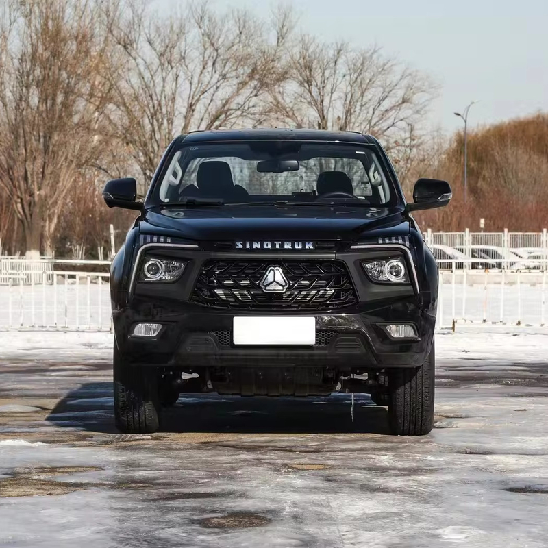 2024 SINOTRUK 2.0T Automático Diesel 4WD Long-Axis Luxury Pickup Truck para Direção Esquerda